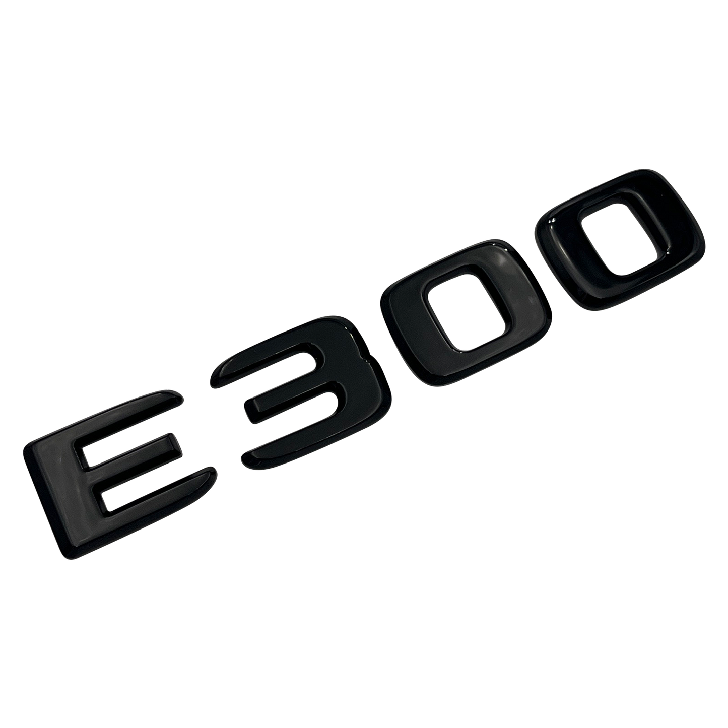 Svart Mercedes E300-emblem