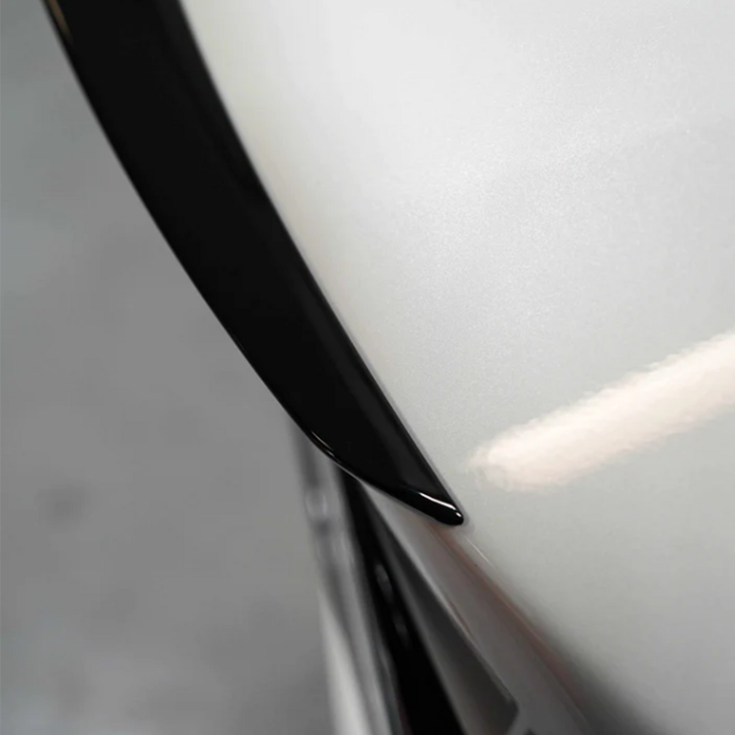 Tesla Performance Spoiler blank svart - Model Y