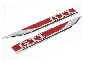 Rød og krom VW GTI-emblem for sideskjermene 